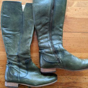 Fluevog Ard boot in Green Leather